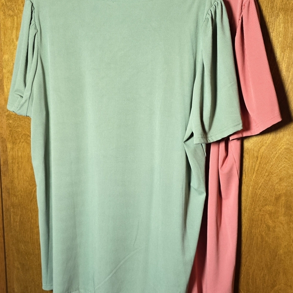 Set of 2 Short Sleeve Shirts (Green & Pink) - Picture 3 of 8